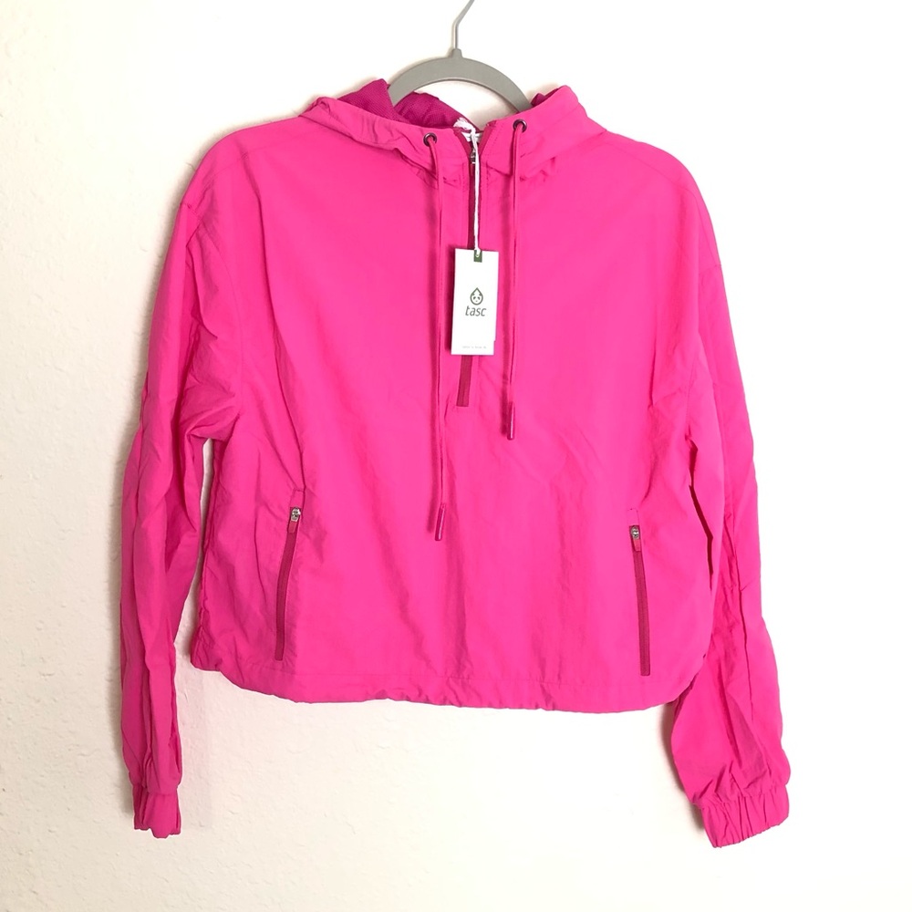NWT TASC Windbreaker Element 1/2 Zip Hooded Anorak Jacket Ultra Pink XS